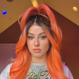 Meet your Posher, Grapes